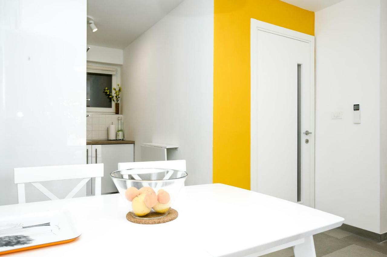 Retreat @ Town Center W/terrace Apartment